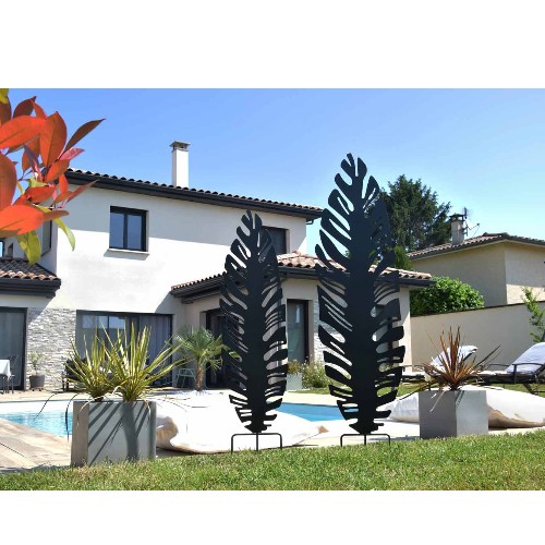 Figurine feuille en acier gris anthracite