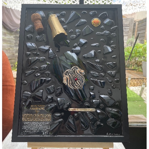 Tableau bouteille cassée