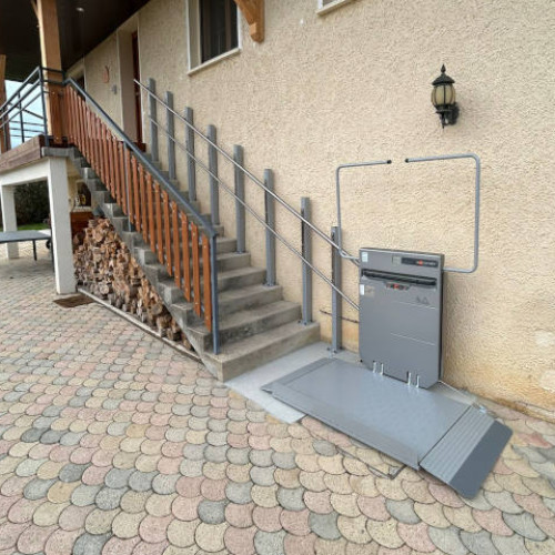 Plateforme monte-escaliers
