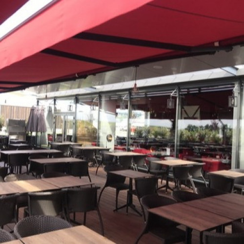 ÉGALEMENT AU SERVICE DES PROFESSIONNELS