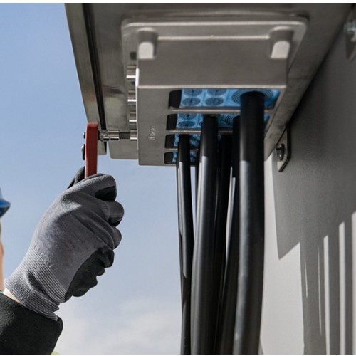 Roxtec Cabinet Seal Platform