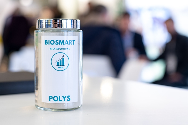 Polysaccharides secs ''Polys'' (complexe alimentaire complémentaire pour ruminants)