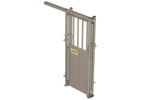 Porte coulissante pour l’arrière de la cage d’immobilisation