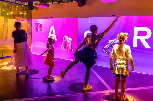 Retrouvez Universcience au Pavillon des Expositions Itinérantes