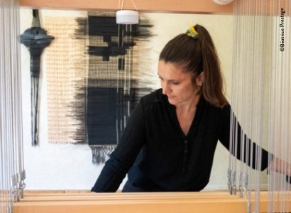 A Dialogue Between Fashion and Craftsmanship: Stéphanie Lacoste Reinvents Weaving at Blossom PV