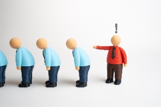 TGV comme Tailler à Grande Vitesse... dans les effectifs