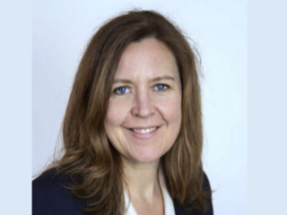 Portrait d'Anne-Sophie Raimbault, directrice générale adjointe finance du groupe Agrica