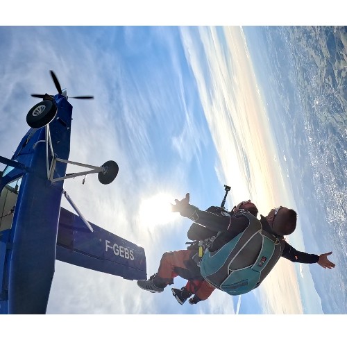 OPTION VIDEO SAUT EN PARACHUTE