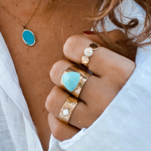 Bijoux en pierres naturelles et bijoux acier inoxydables
