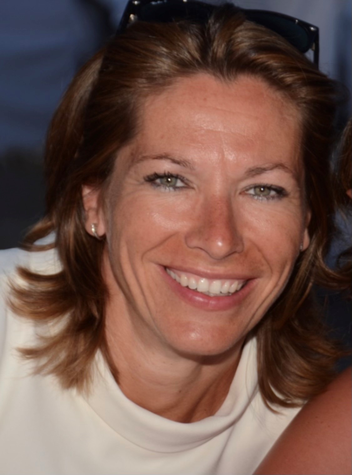 NATHALIE ROY