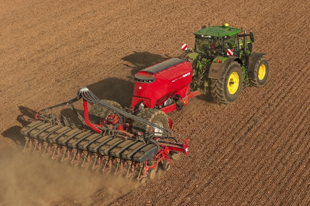 Semoir monograine Maestro 12 TX 