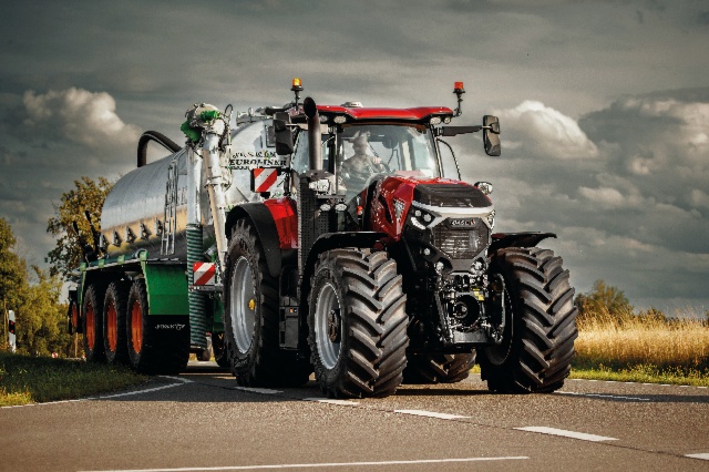  Tracteurs Puma et Optum