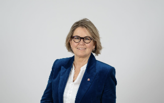 PWN Paris : Diner au Palais du Luxembourg - Le Leadership Féminin au cœur du Palais du Luxembourg avec la Sénatrice Marta de Cidrac.