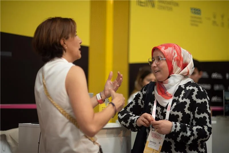 SOUTH SUMMIT - THE PLACE WHERE THINGS HAPPEN