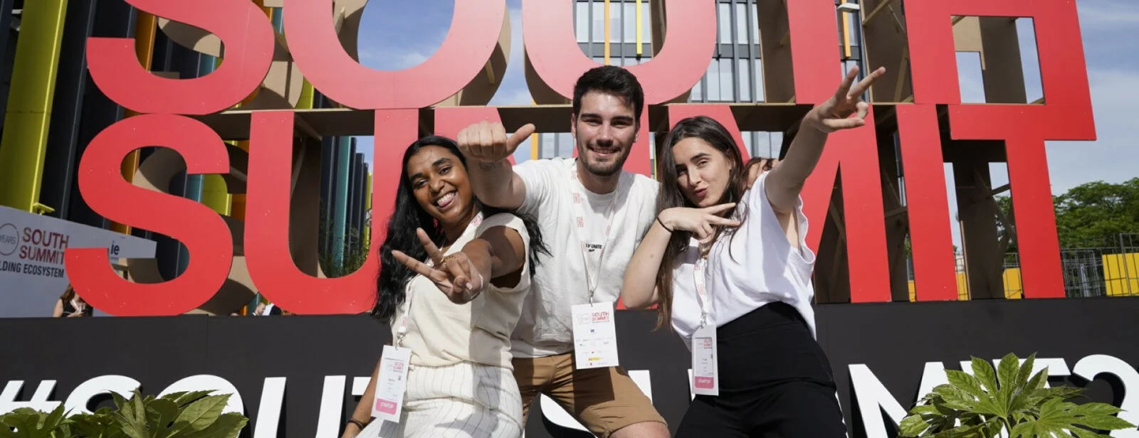 STARTUPS LAW BY CÉSAR TELLO