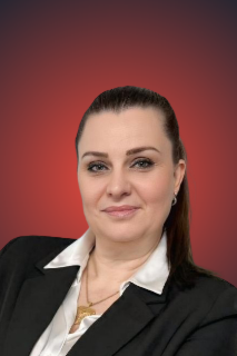 “The Power of Habits: Small Changes, Big Results” with Juliane Teixeira