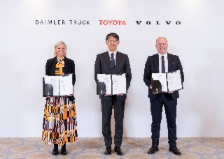 Hydrogène : Toyota rejoint Daimler Truck et Volvo dans cellcentric