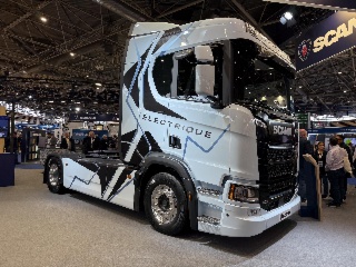 Scania : moteurs, électrification et services, un stand à voir sur Solutrans