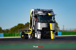Dans les coulisses des séries spéciales Renault Trucks 