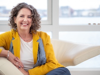 PWN Global Webinar: Overcome Career Plateaus: The Proven Strategy for Driven Women to Reignite Career Growth