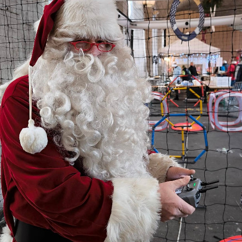 Animations Drone pour Arbres de Noël et Marchés de Noël – Magie et émerveillement garantis