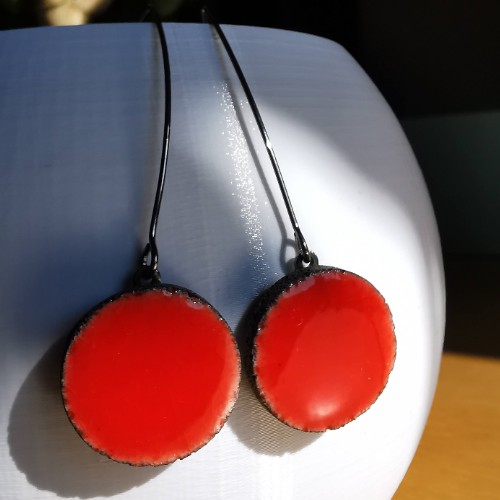 Boucles d'oreilles en lave émaillée