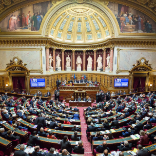 DNC : le Sénat dresse un bilan et lance des pistes d'amélioration