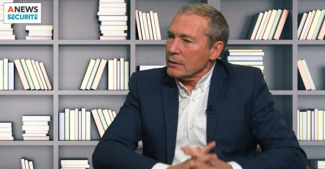 « Les hommes en noir », quand la fiction se mêle au réel – Jean Michel Fauvergue – Security Book