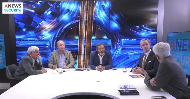 Numéro spécial OVNI USA (2e partie) – Dossier OVNI