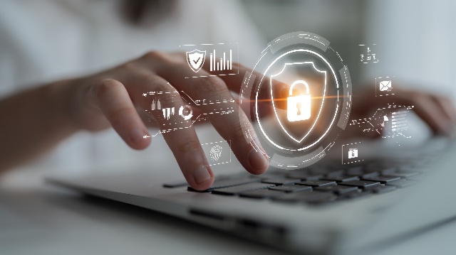 Cybersécurité : Axis Communications aide les organisations à passer le cap NIS2 et REC