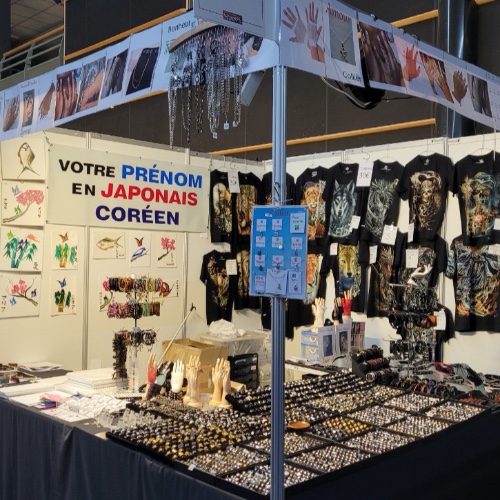 lampes Japonaise , vêtements , articles décorations , bijoux fantasie , graveur  prénoms , caligraphie japonaise