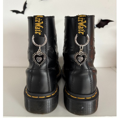 Bijoux pour Dr. Martens
