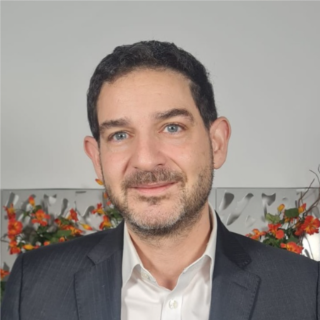 "Khi suis-je?", Gérald Grant, Associé, directeur général délégué chez Fundesys
