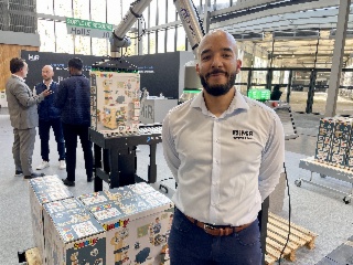 Jumeau numérique et cobots : Universal Robots accélère l’optimisation industrielle