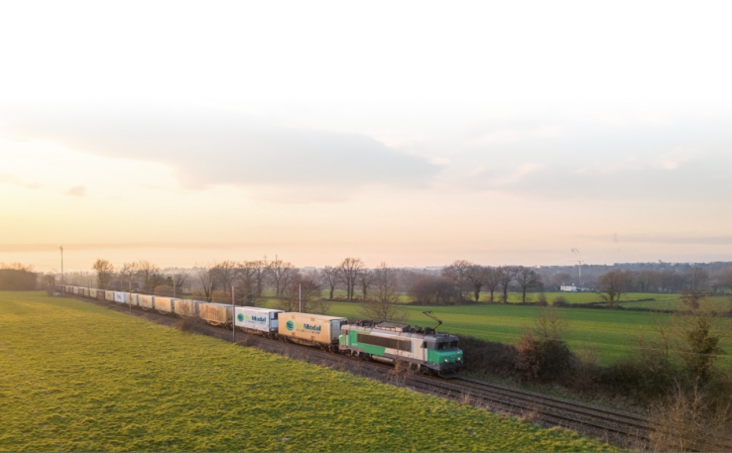 Dans l’actualité des prestataires supply cette semaine : Open Modal et Be Modal structurent un hub rail-route à Valenton, Astre déploie un hub de recharge pour camions électriques et Rave accélère l’électrification de ses flux avec Leroy Merlin