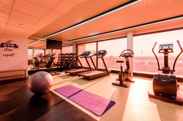 Serveur Petits Déjeuner H/F - Créteil - CDD