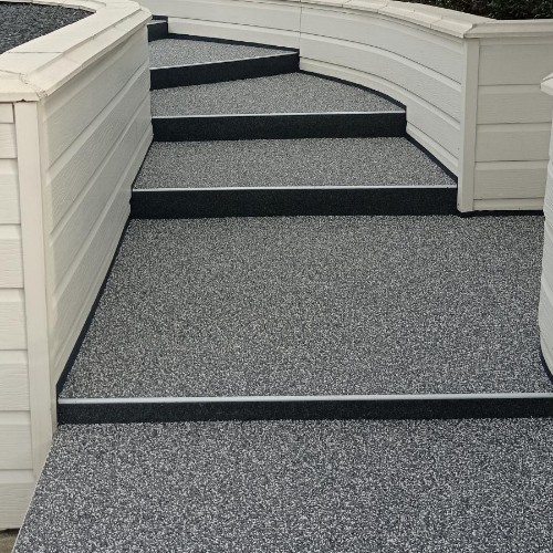 Revêtement de sol souple pour escalier