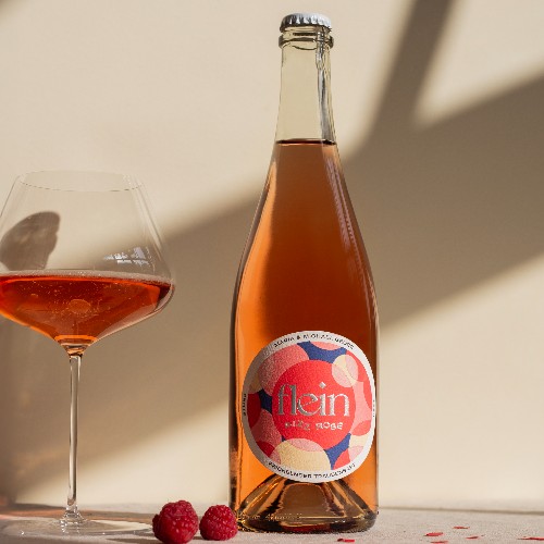 Fizz Rosé by Maria & Michael Gross