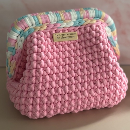 Pochette beauté au crochet 