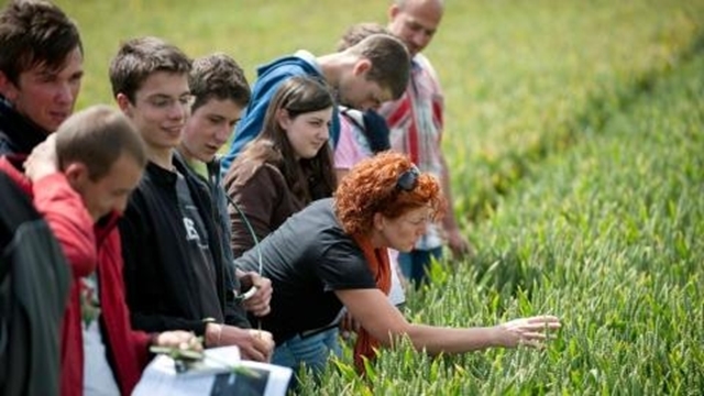 Les métiers du vivant intéressent les jeunes.