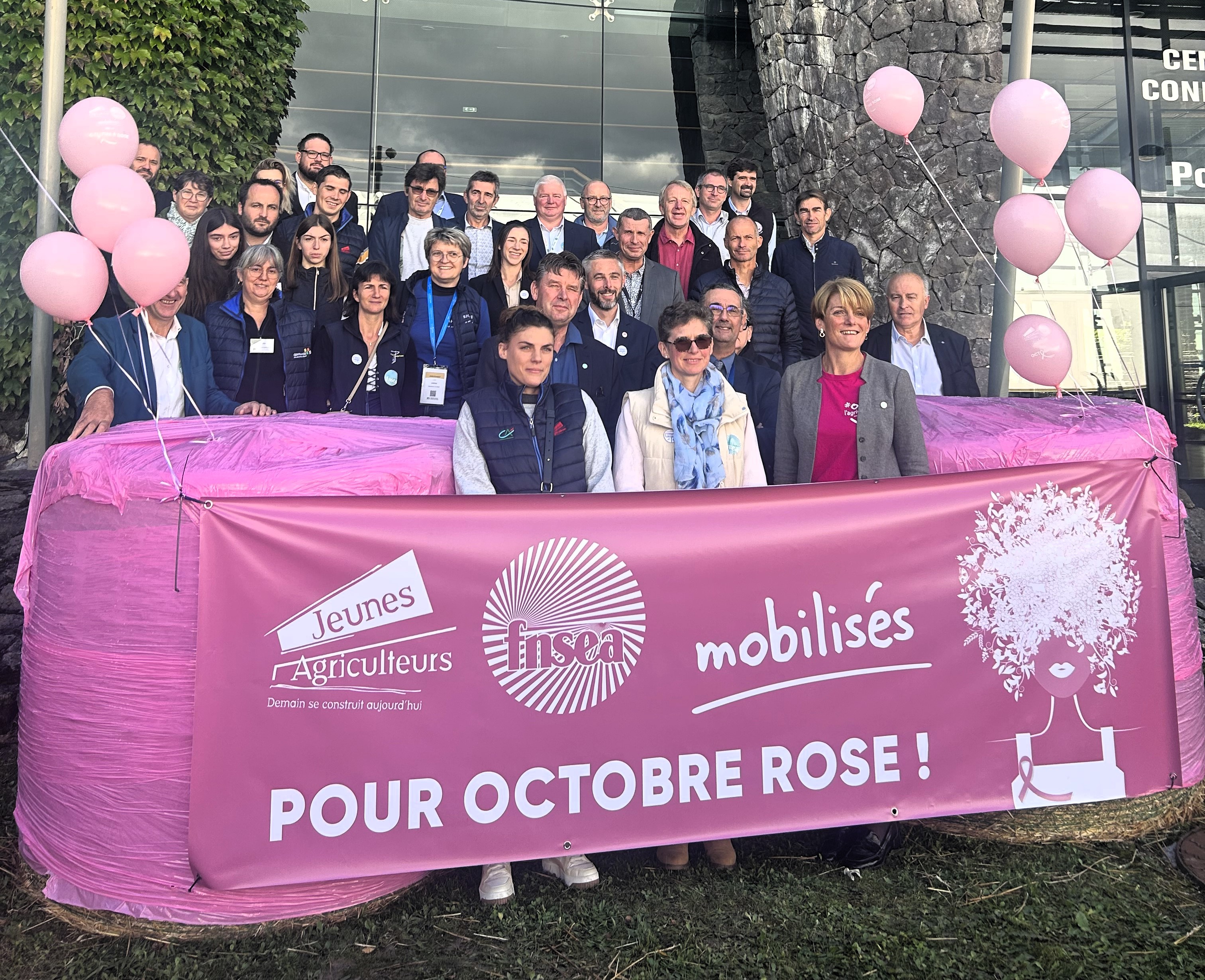 Opération solidarité Octobre Rose hier au Sommet.