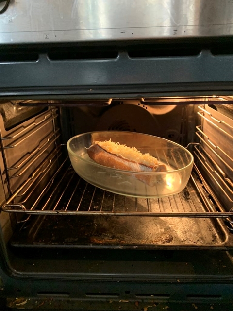 La baguette au four