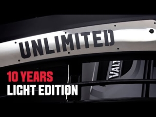 Valtra Unlimited | 10 Years Light Edition