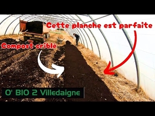 Promis! cette fois-ci c'était la dernière! on met un couvert de planche au compost dans la 2nd serre