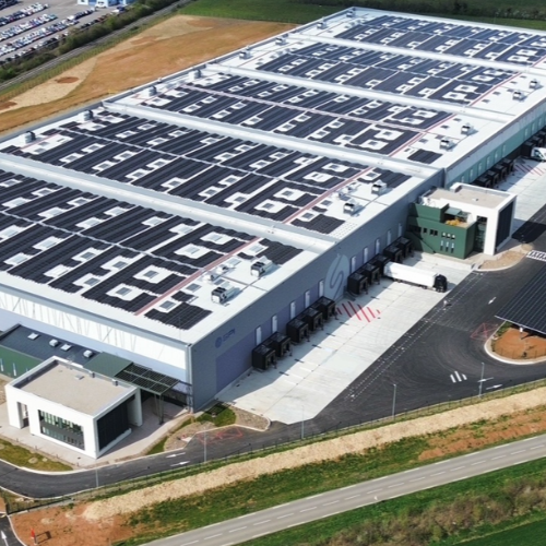 Développement, financement et construction de centrales photovoltaïques