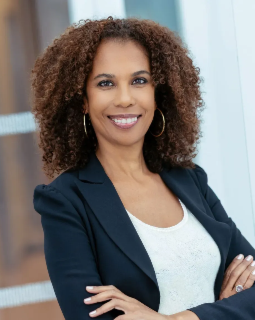 Elizabeth Tchoungui