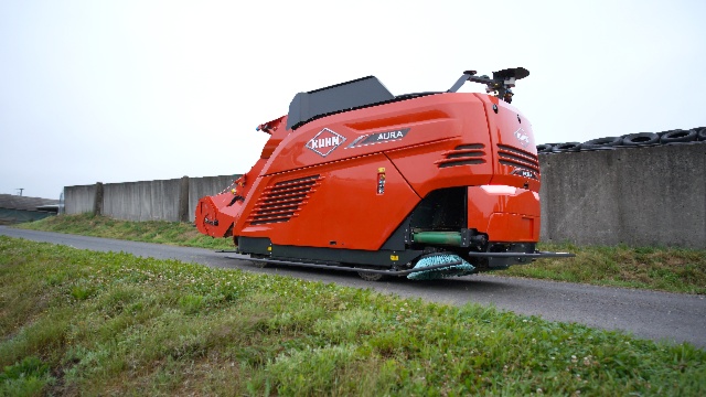 Mélangeuse automotrice autonome AURA