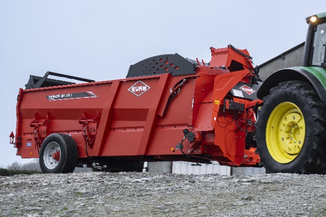 Pailleuse distributrice PRIMOR GII 110.1