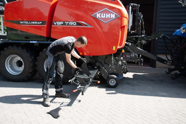 Combiné presse-enrubanneuse VBP 7190 (Option Rotor de coupe fine OC 33)