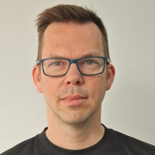  Photo Jens Grivolla